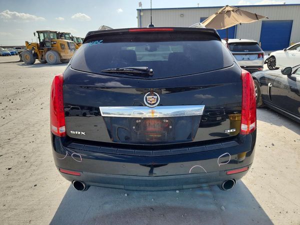 2016 CADILLAC SRX Luxury