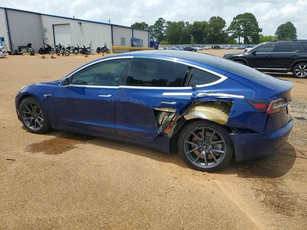 2020 TESLA MODEL 3