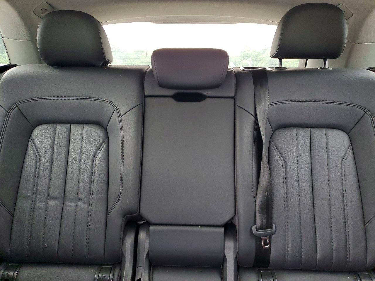 2018 AUDI Q5 quattro Premium