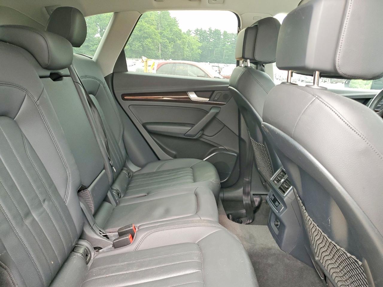 2018 AUDI Q5 quattro Premium