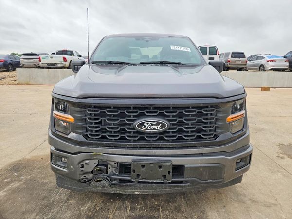2025 FORD F150