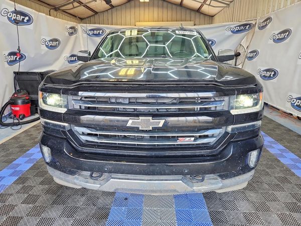 2018 CHEVROLET SILVERADO LTZ