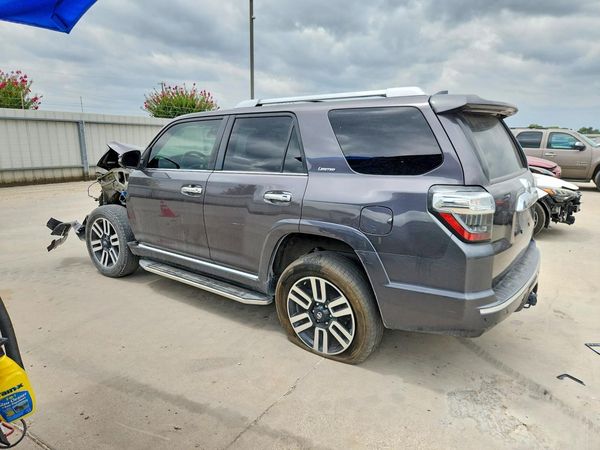 2018 TOYOTA 4RUNNER