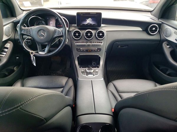 2019 MERCEDES-BENZ GLC GLC 300-4M