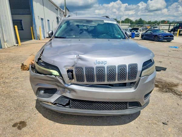 2019 JEEP CHEROKEE LATITUDE PLUS FWD