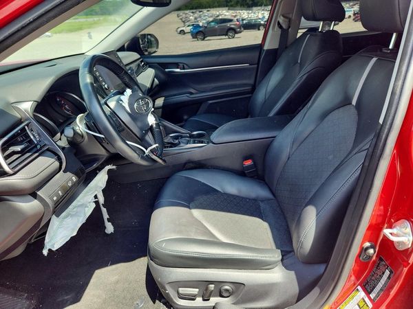 2023 TOYOTA CAMRY