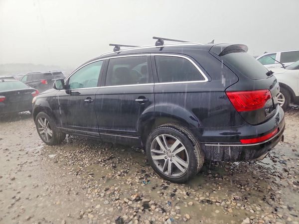 2012 AUDI Q7