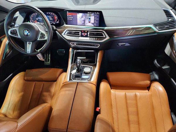 2021 BMW X6 xDrive40i