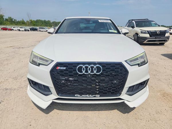 2017 AUDI A4 quattro Prestige
