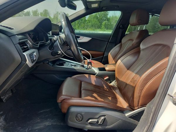 2017 AUDI A4 quattro Prestige