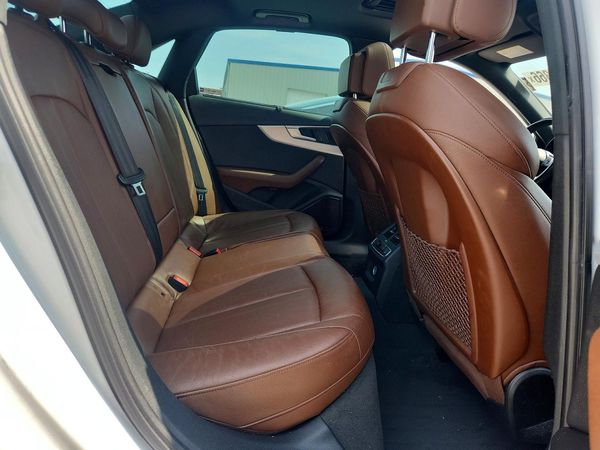 2017 AUDI A4 quattro Prestige