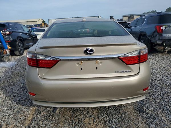 2014 LEXUS ES 300h