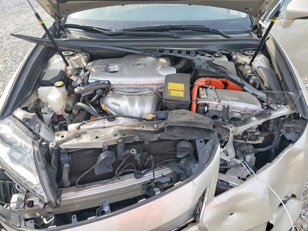 2014 LEXUS ES 300h