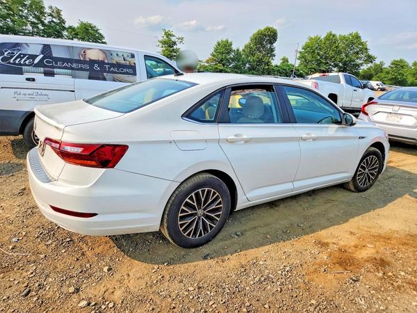 2019 VOLKSWAGEN JETTA