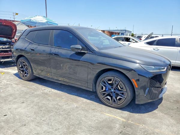 2024 BMW IX xDrive50