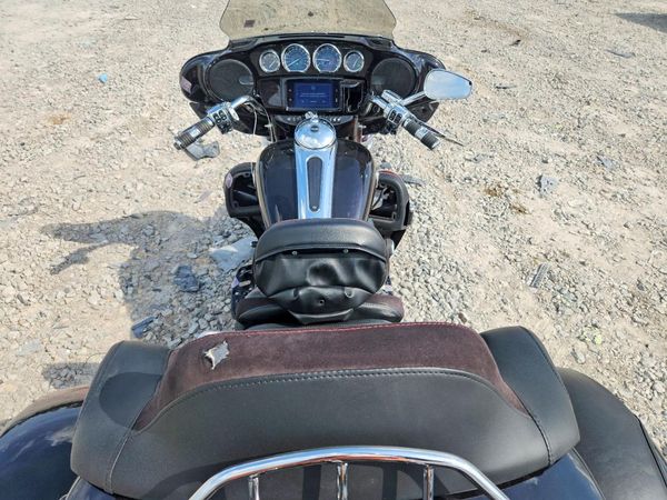 2022 HARLEY-DAVIDSON FLHTCUTGSE