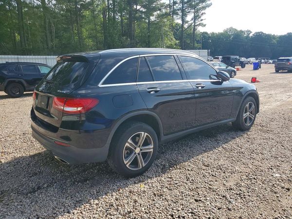 2016 MERCEDES-BENZ GLC GLC300 Base-4M