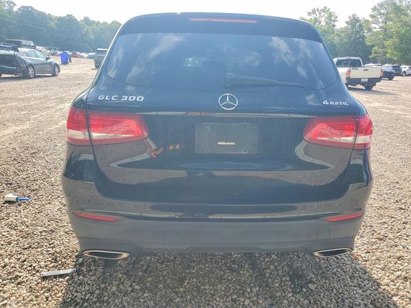 2016 MERCEDES-BENZ GLC GLC300 Base-4M