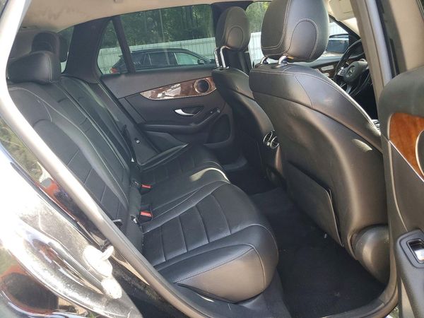 2016 MERCEDES-BENZ GLC GLC300 Base-4M