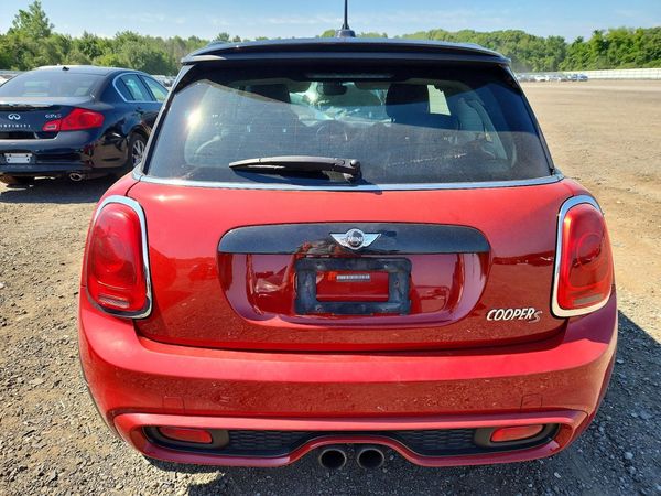 2015 MINI COOPER
