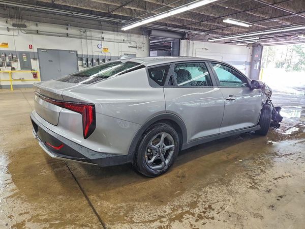 2026 KIA K4 LX, LXS