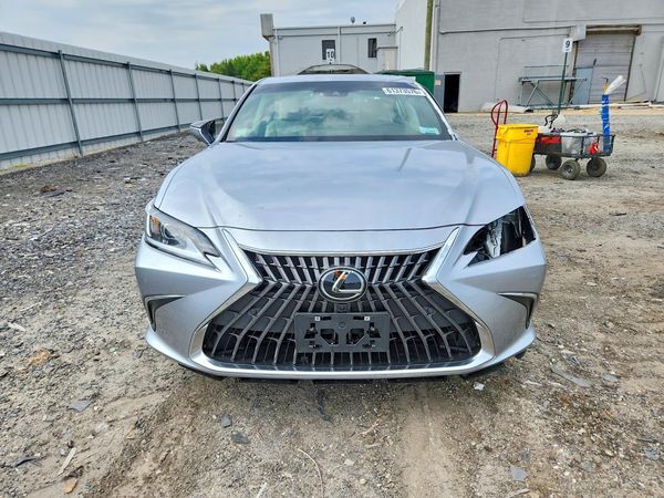 2025 LEXUS ES 300H 300h Luxury