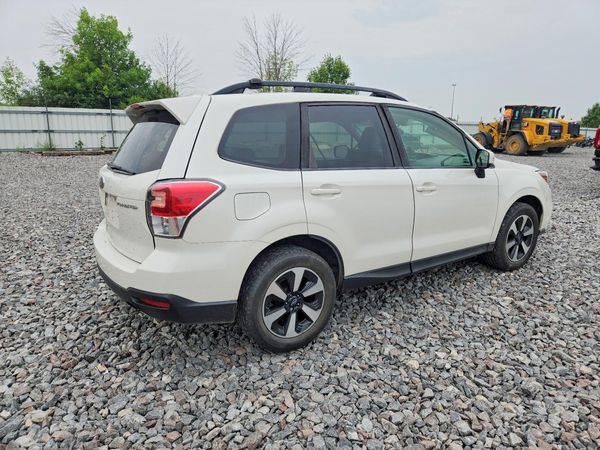 2018 SUBARU FORESTER Premium+ES
