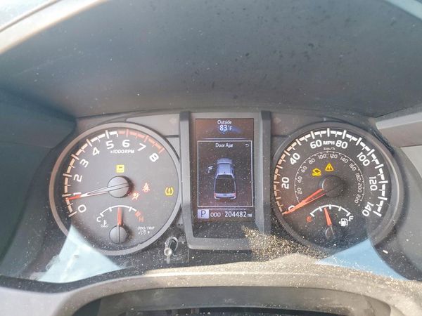 2018 TOYOTA TACOMA SR/SR5