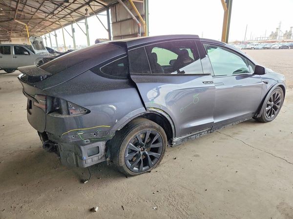 2022 TESLA MODEL X