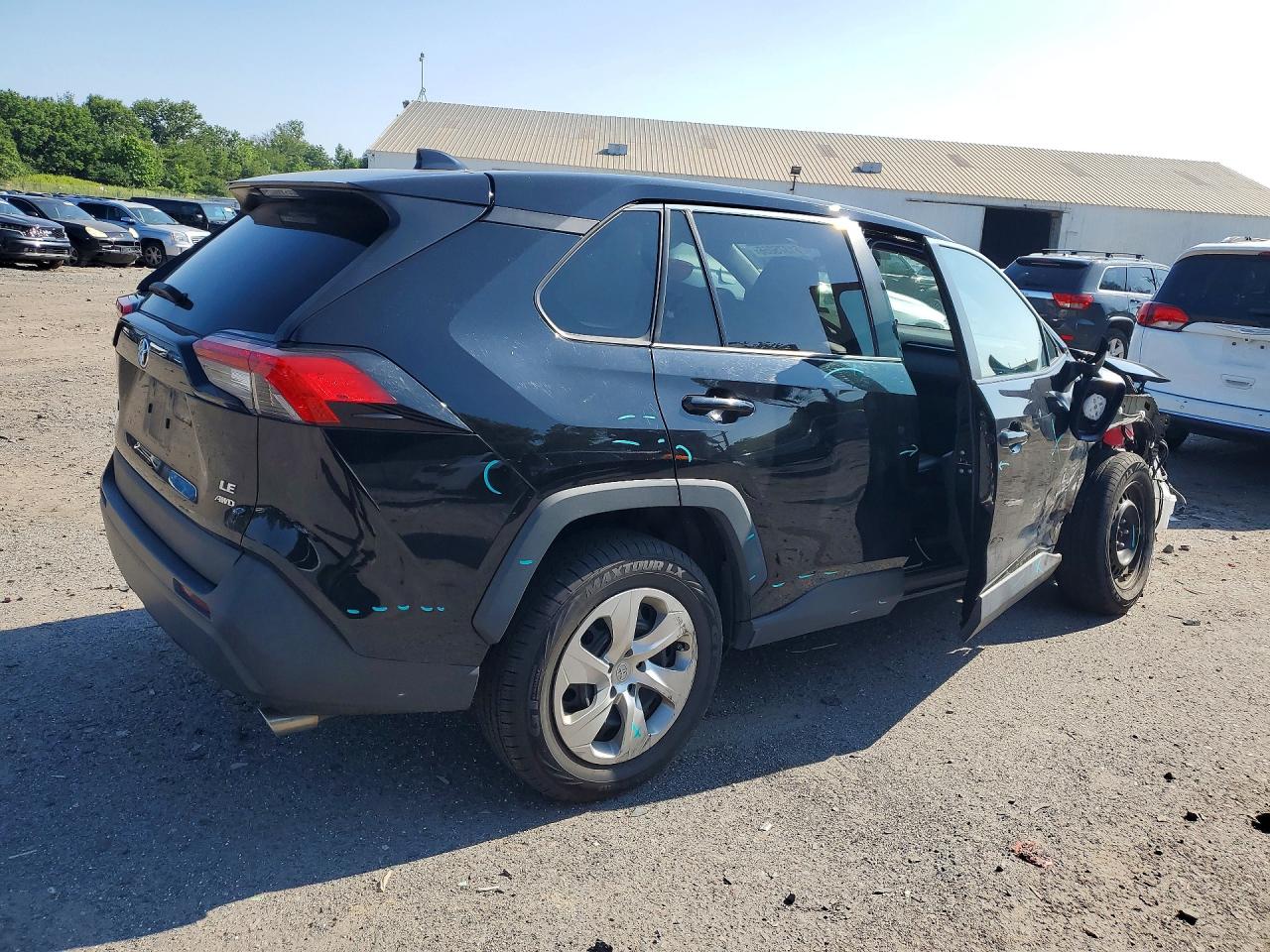2022 TOYOTA RAV4 LE