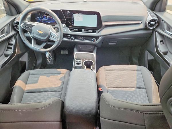 2026 CHEVROLET EQUINOX