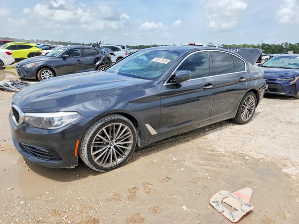 2018 BMW 530
