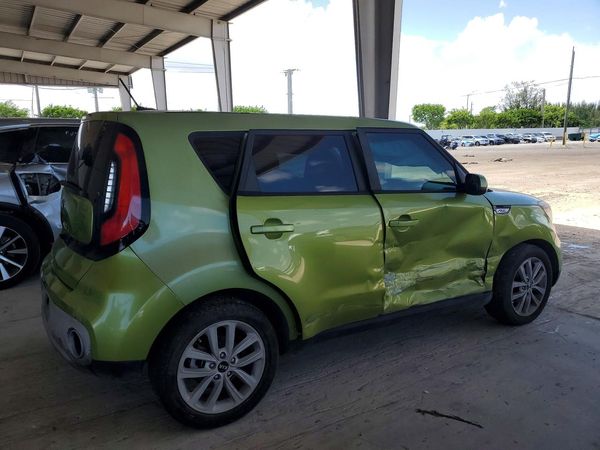 2017 KIA SOUL Plus
