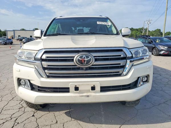 2016 TOYOTA LAND CRUISER VX-R