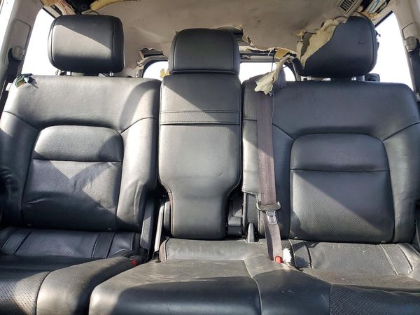 2016 TOYOTA LAND CRUISER VX-R