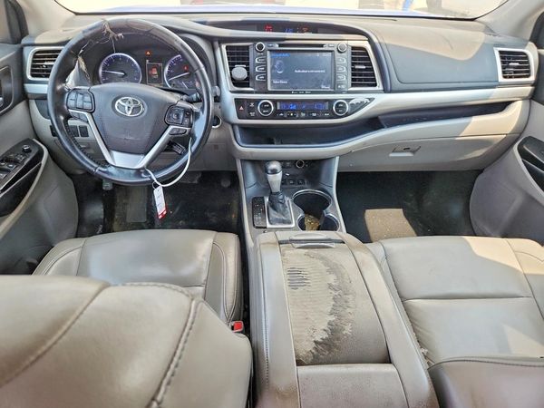 2018 TOYOTA HIGHLANDER SE/XLE