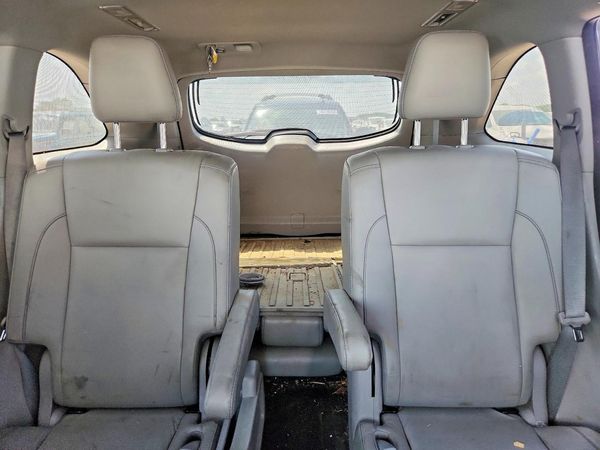 2018 TOYOTA HIGHLANDER SE/XLE