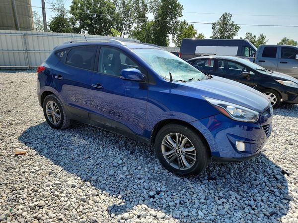 2015 HYUNDAI TUCSON GLS (Middle)
