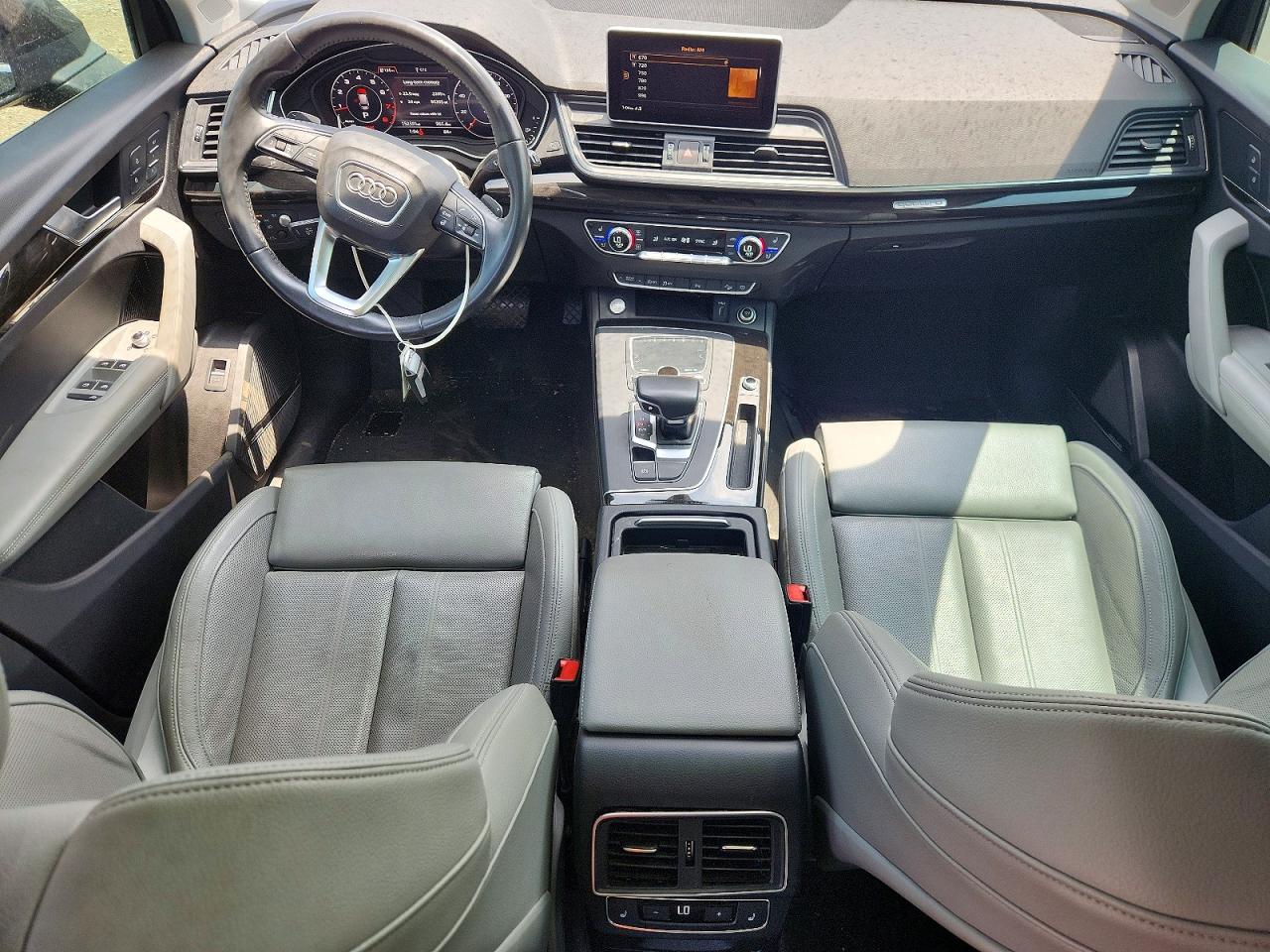 2018 AUDI Q5 quattro Prestige