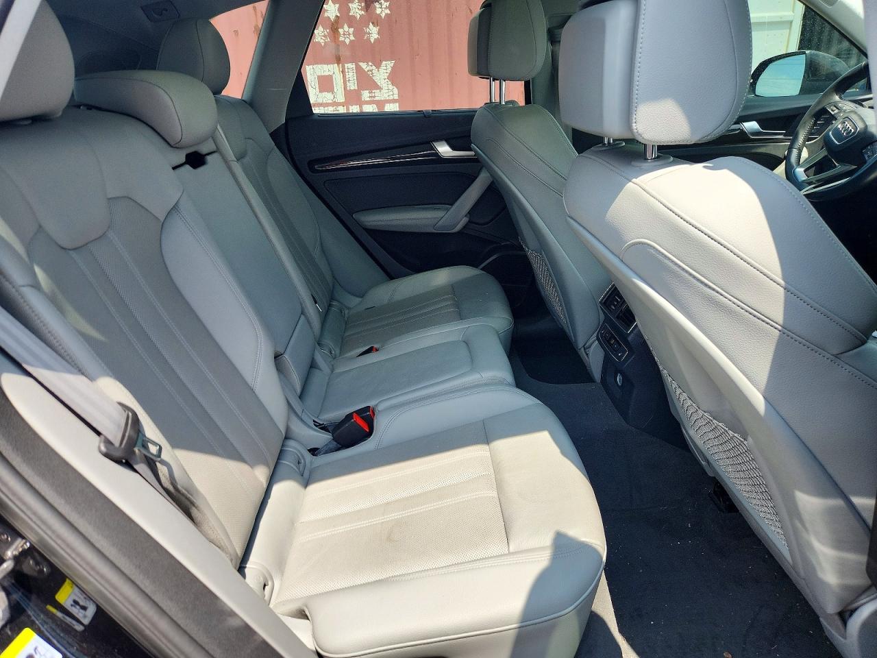 2018 AUDI Q5 quattro Prestige
