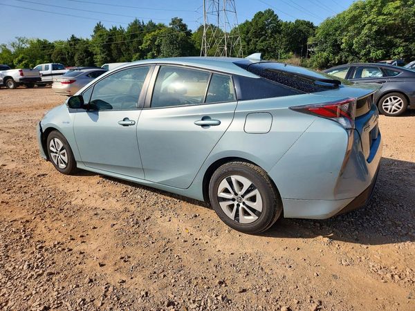 2017 TOYOTA PRIUS