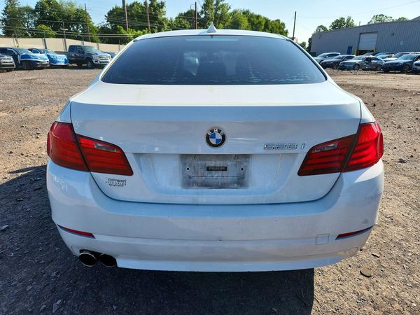2013 BMW 528