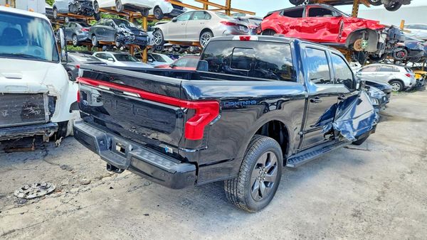 2023 FORD F150