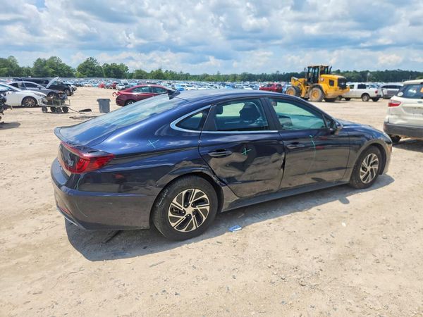 2022 HYUNDAI SONATA Blue
