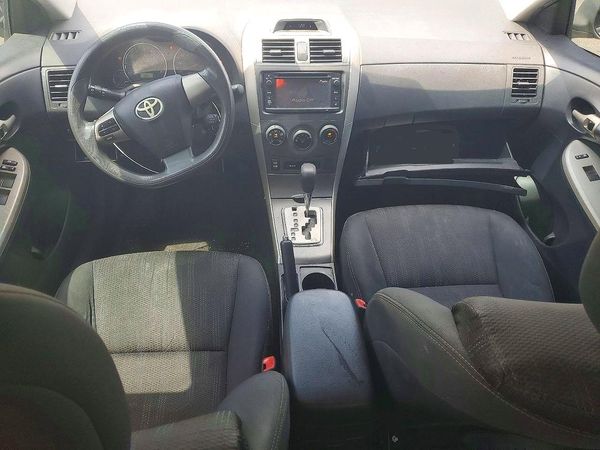 2013 TOYOTA COROLLA