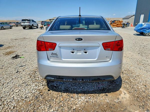 2013 KIA FORTE EX