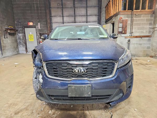 2019 KIA SORENTO L, LX, S