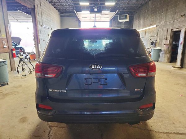 2019 KIA SORENTO L, LX, S