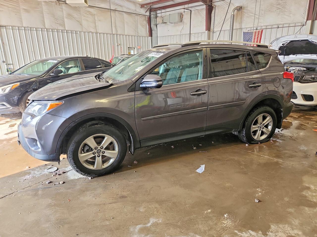 2015 TOYOTA RAV4 XLE (M Grade)