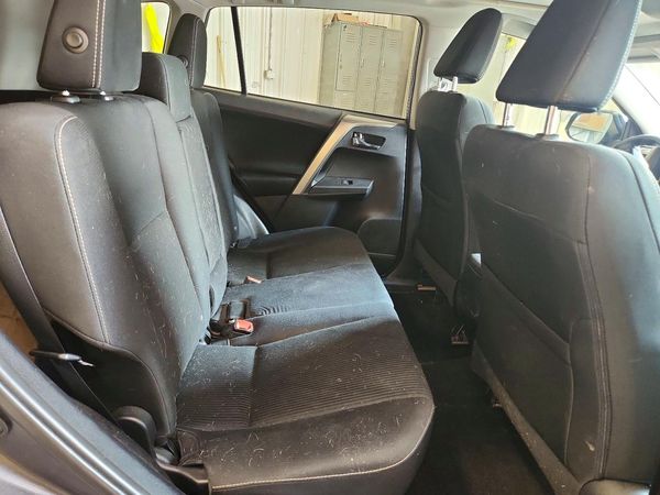 2015 TOYOTA RAV4 XLE (M Grade)